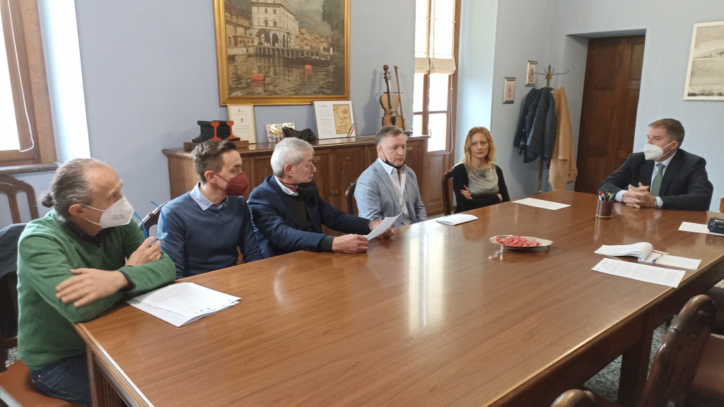 distretto-del-commercio-presentazione-omegna-23_02_22