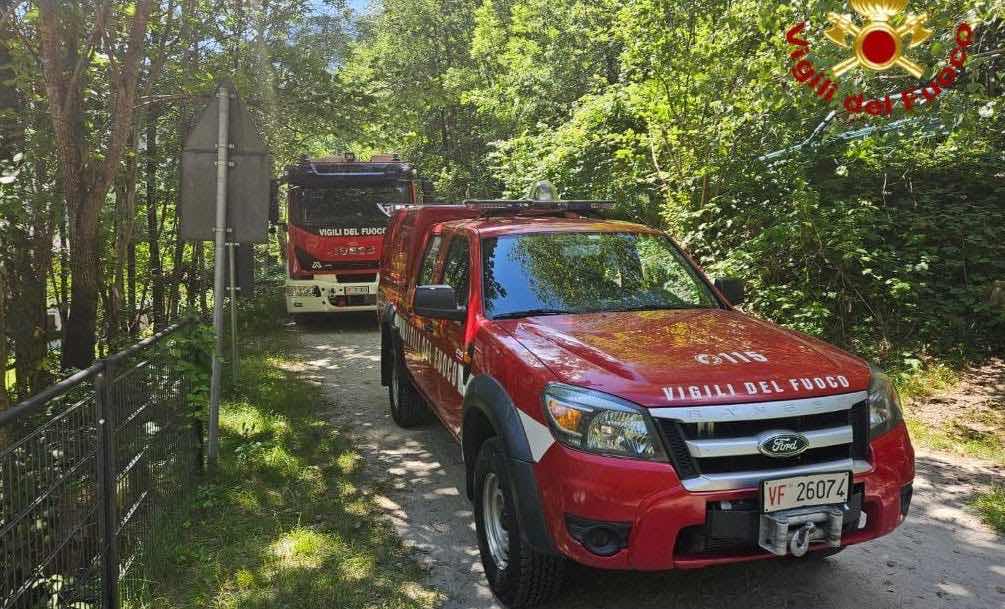 vigili-del-fuoco-a-baceno-per-soccorso-donna-copia