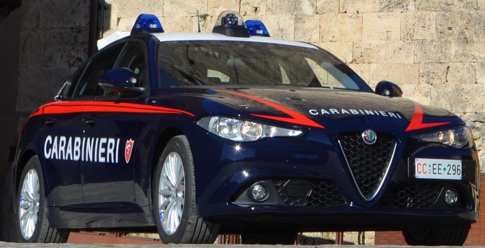 controlli-carabinieri-per-sito