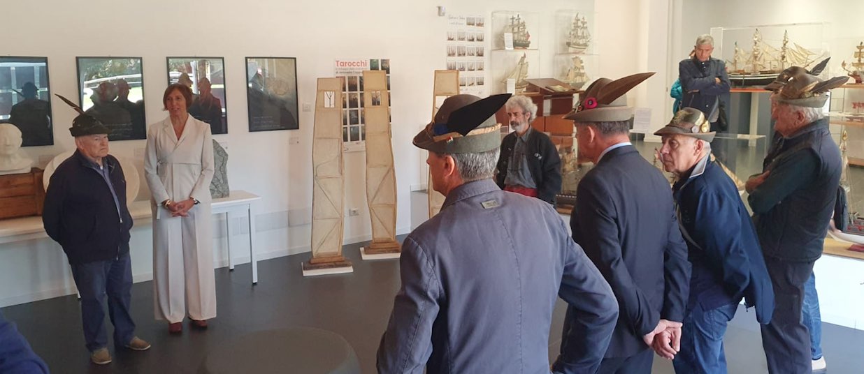 mostra-liceo-per-inizio-festa-alpini