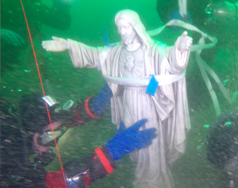 statua-del-cristo