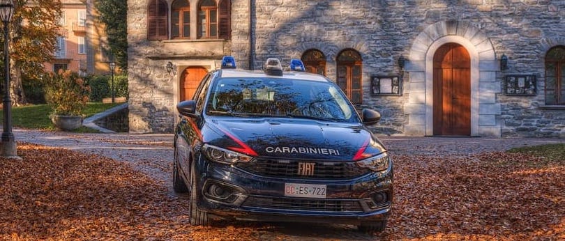 foto-cc-arresto-per-violazione-divieto-copia