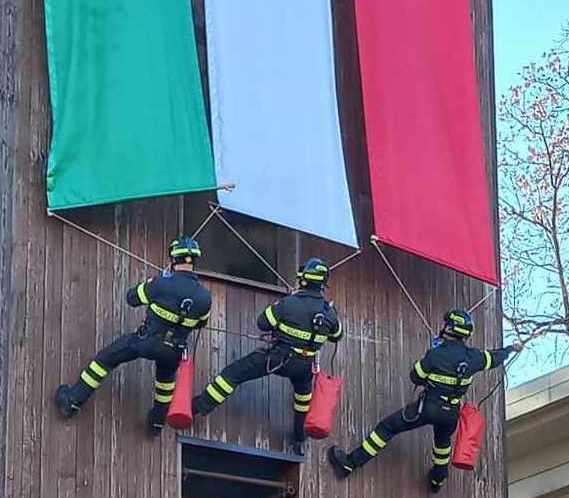 calata-dallalto-tricolore