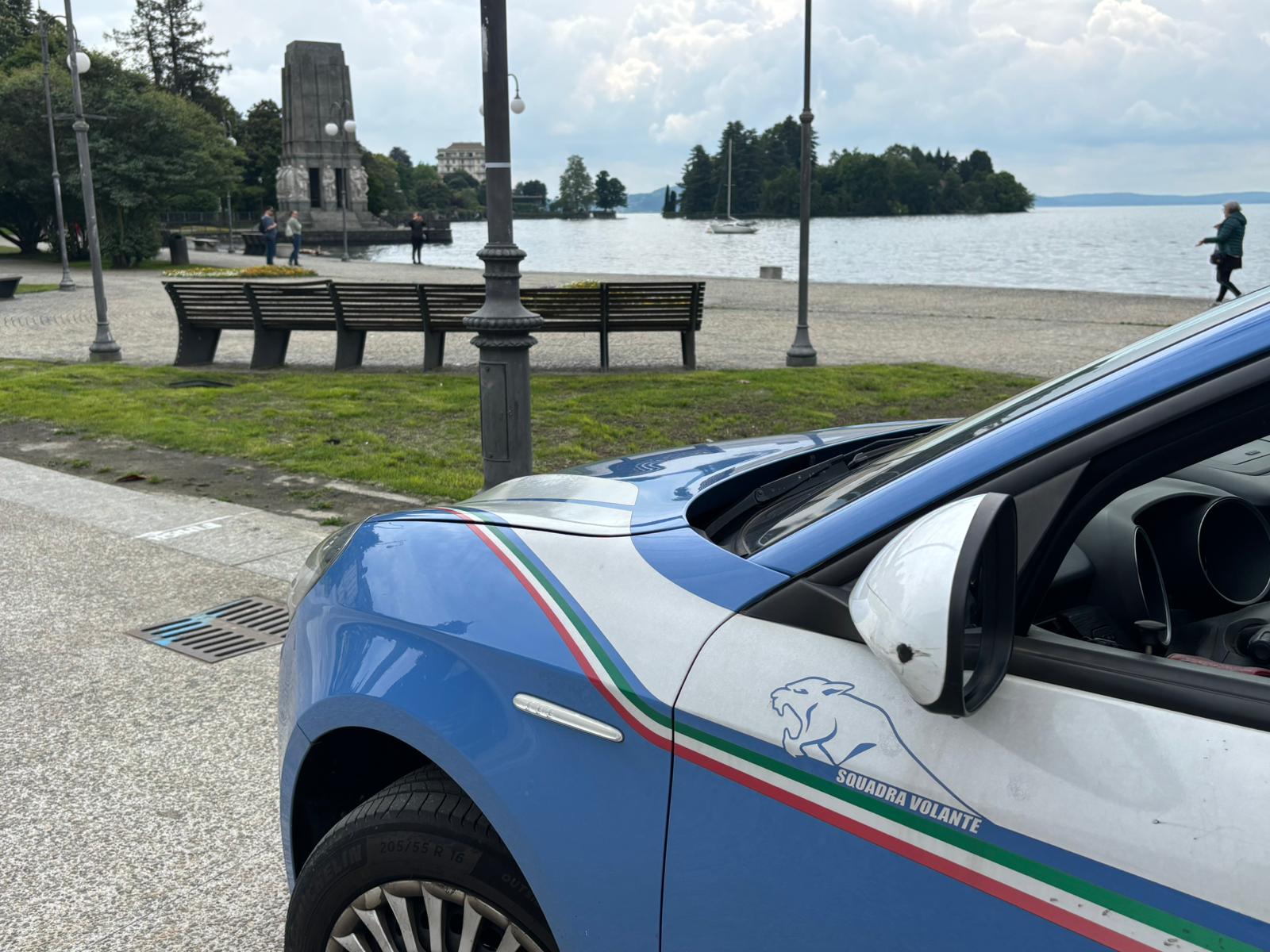auto-polizia-a-pallanza-23_05_25-copia