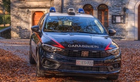 foto-cc-per-nota-ricettazione-auto-rubata-12_06_25-copia