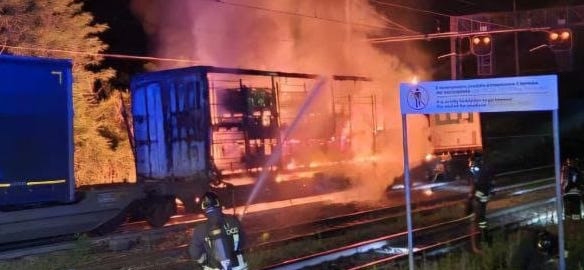incendio-vagone-varzo-1-12_06_25-copia