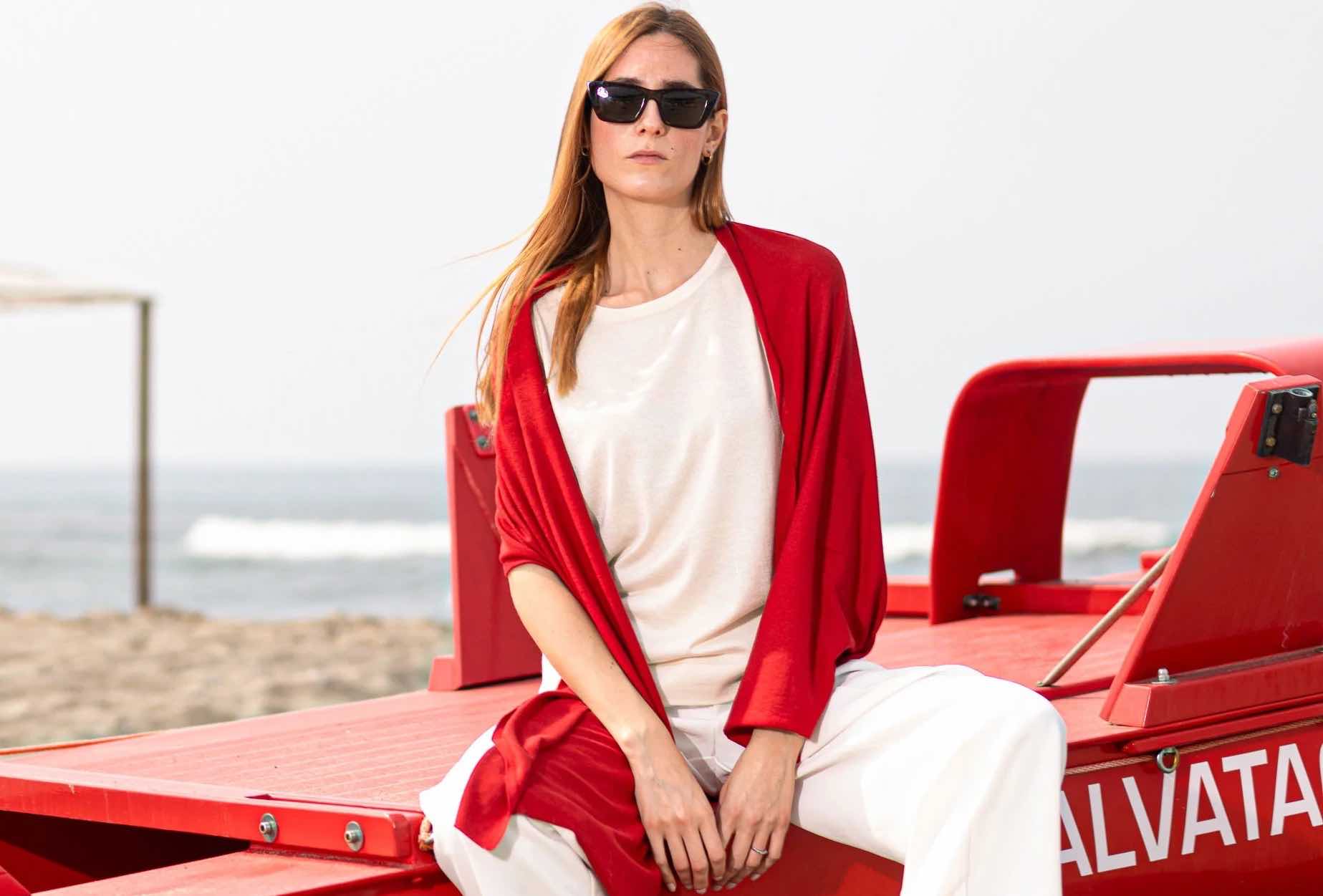 stola-one-cashmere-seta-rosso-2025.jpg2x-copia
