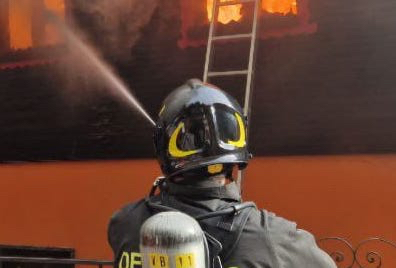 incendio-tetto-luzzogno-copia