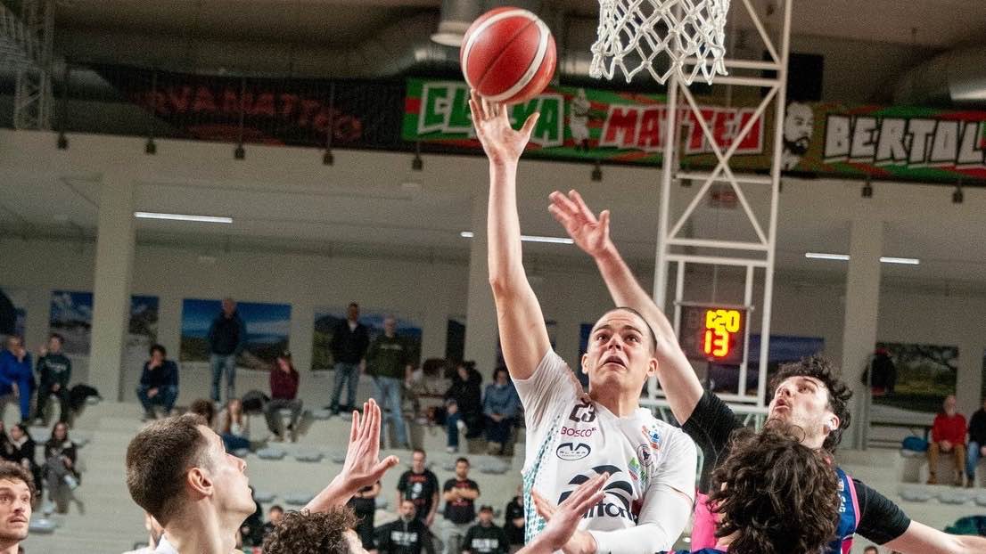 basket-paffoni-in-azione