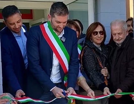 taglio-del-nastro-copia