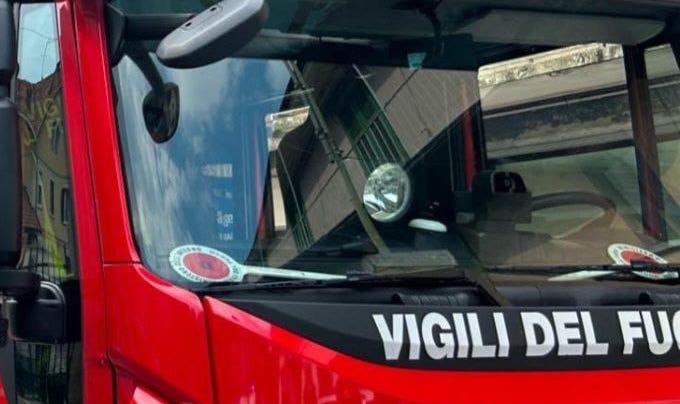 vigili-del-fuoco-per-intervento-a-omegna-per-bambino-12_03_26-copia