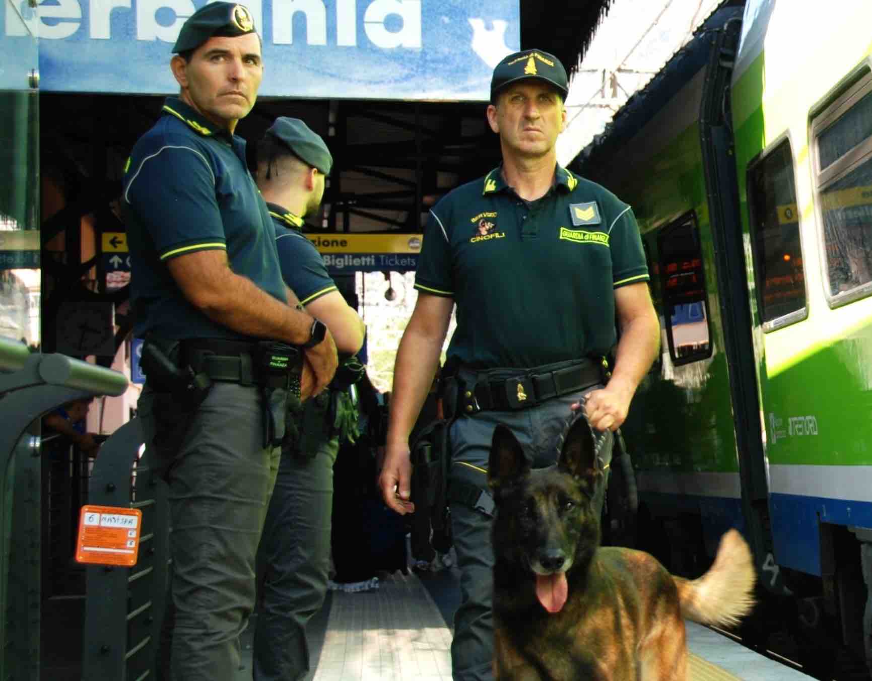 CINO-VB_STAZIONE-FS-con-logo-copia