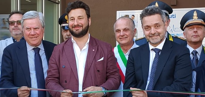 taglio-nastro-casa-comunita-omegna-09_04_26-copia