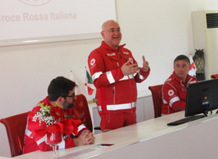 1-borgomanero-al-centro-presidente-nazionale-Rosario-Maria-Gianluca-Valastro-e-destra-preisidente-locale-Luca-Faeti-2