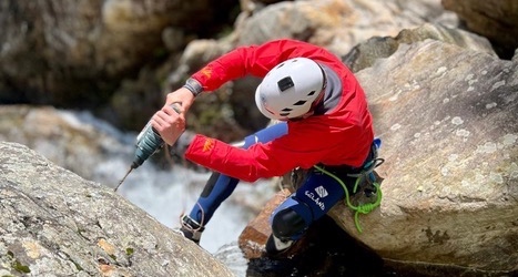 VALLE-ANZASCA-Waterfall-Trek-Canyoning