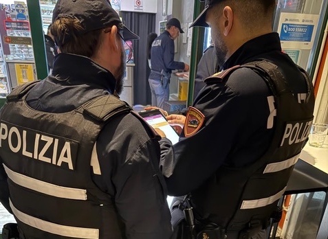 foto-per-nota-controlli-polizia-15_10_26